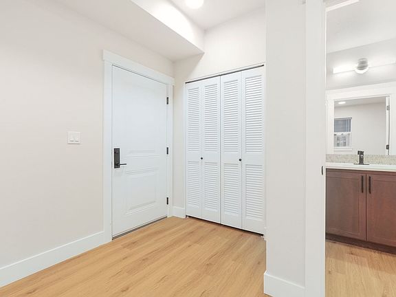 5th image of 4381 NE Prescott St #110