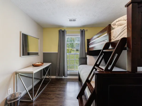 1218 Millstream Trl NW, Lawrenceville, GA 30044