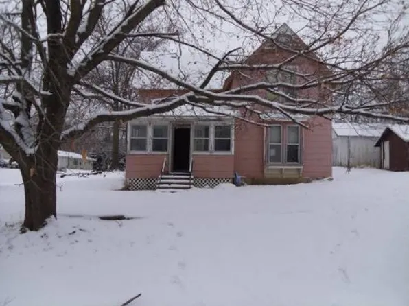 100 W 4th St, Douglas, NE 68344