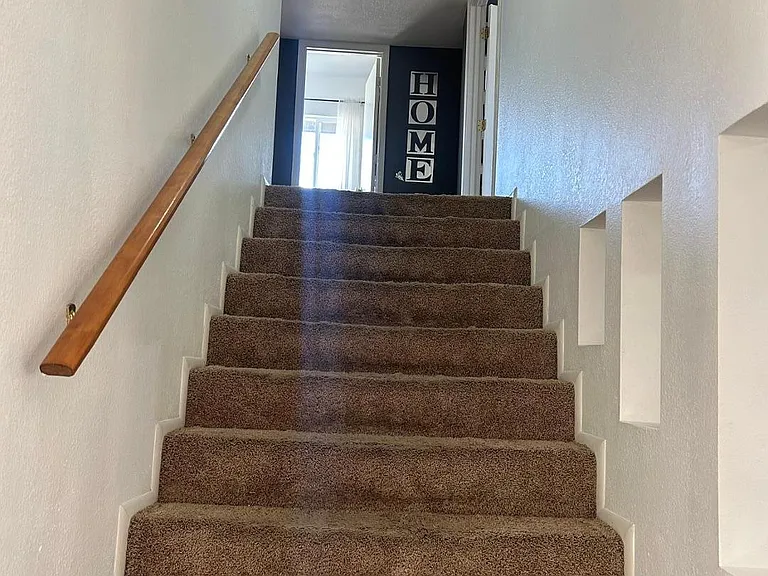 6916 W Georgia Ave — Photo 27