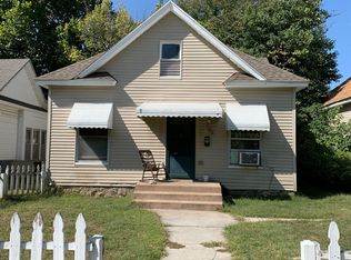 906 Chestnut Ave, Joplin, MO 64801