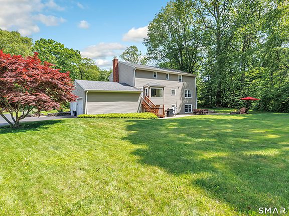 2nd image of 85 Teeter Rock Road