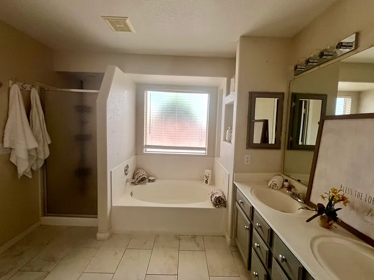 4857 W Kristal Way — Photo 10