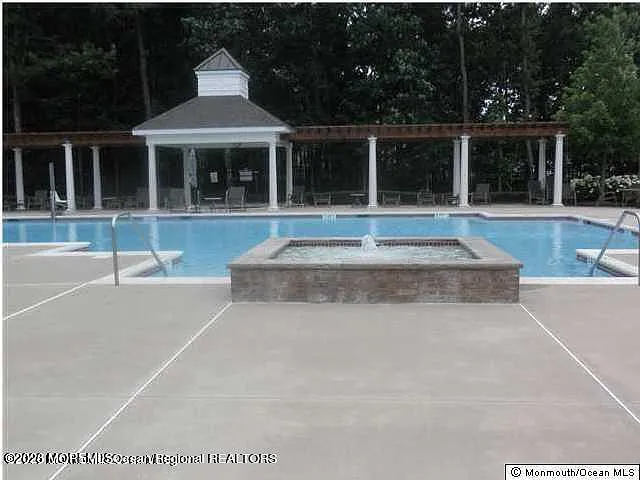 523 Sophee Ln #1000 — Photo 15