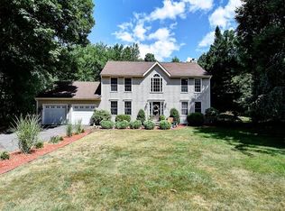 152 Kate Ln, Tolland, CT 06084