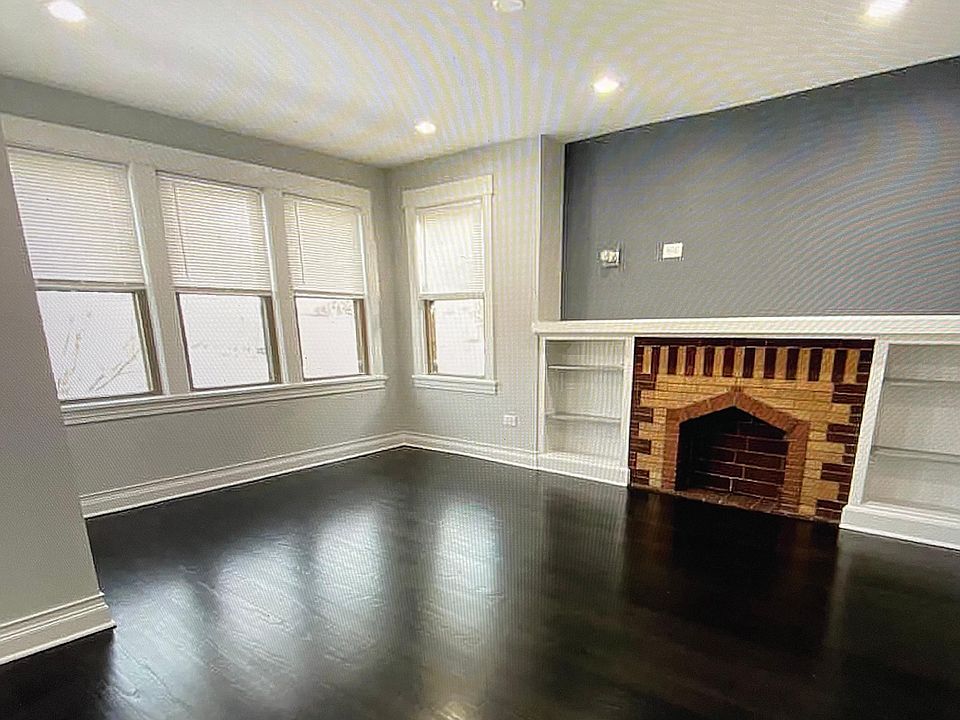 1st image of 5618 N Maplewood Ave #2