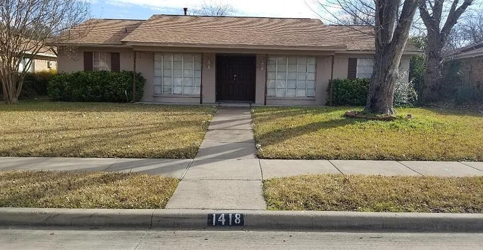 1st image of 1418 Kingsbridge Dr