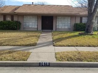 1418 Kingsbridge Dr, Garland, TX 75044