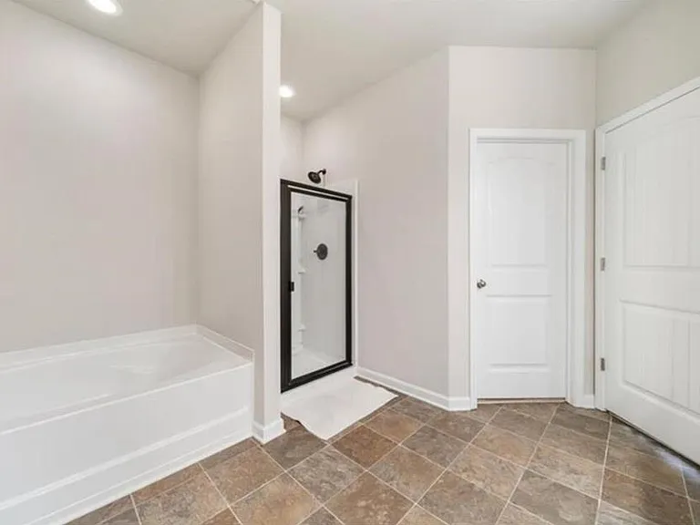 1427 Haynescrest Ct — Photo 10