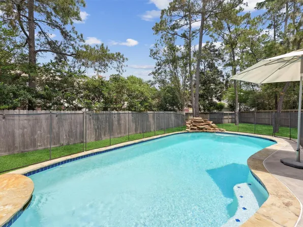 74 W Summer Storm Cir, Spring, TX 77381