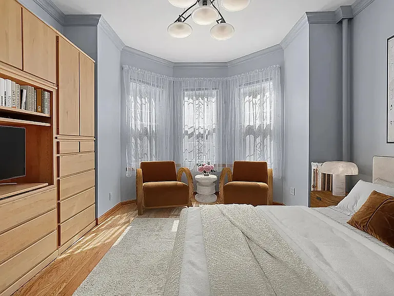 60 E 7th St #2C — Photo 3