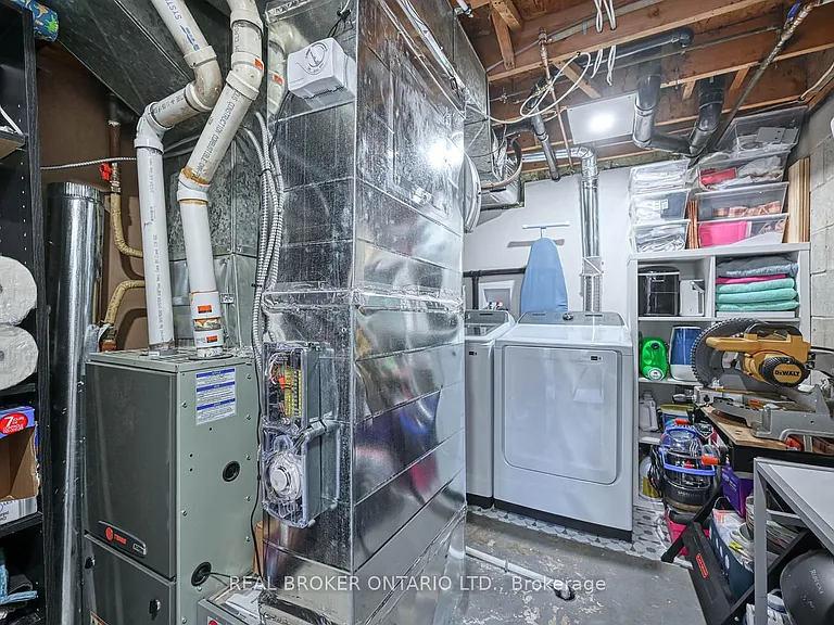 840 Macodrum Dr #LOWER — Photo 25