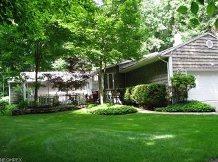 4755 Heather Hills Rd, Akron, OH 44333