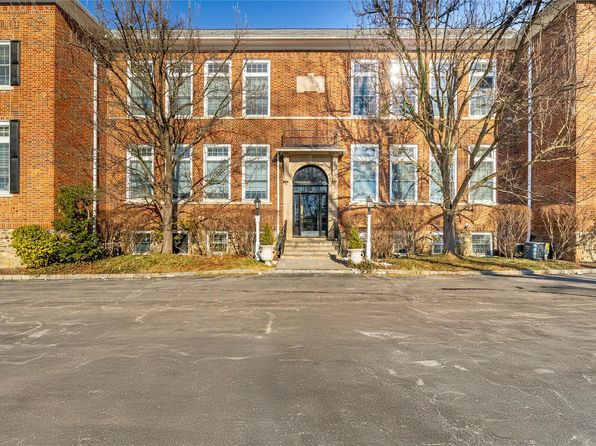 20 Whippoorwill Road E #2A, Armonk, NY 10504