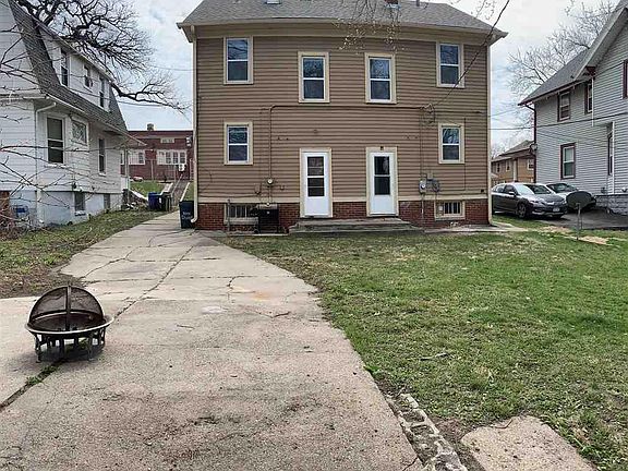 5th image of 3142-3144 Chicago St