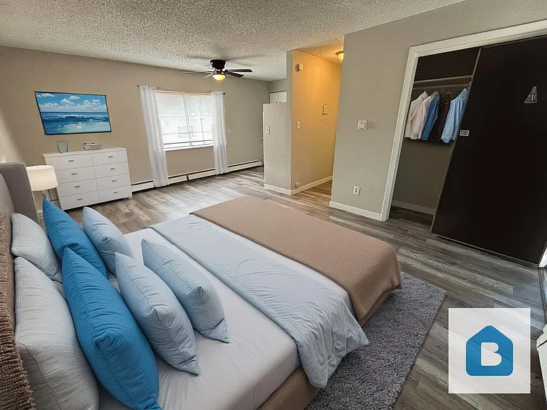 Brookside Apartments — Photo 6