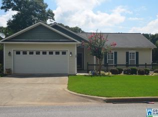 189 Rosemary Ln, Oxford, AL 36203