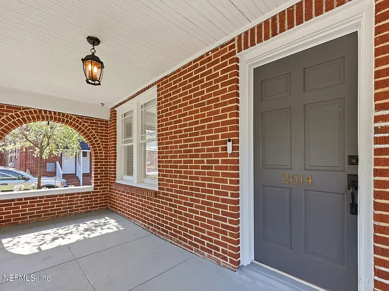 2614 Dellwood Ave — Photo 8
