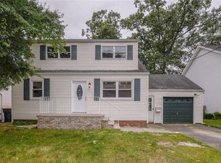 17 James Ave, Old Bridge, NJ 08857