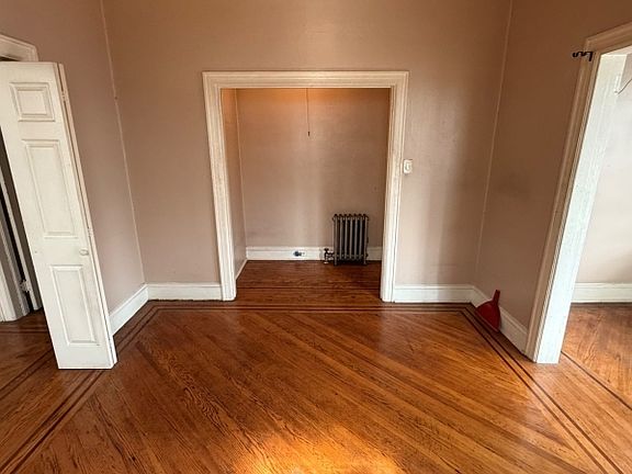 2nd image of 566 Morris St Floor 1