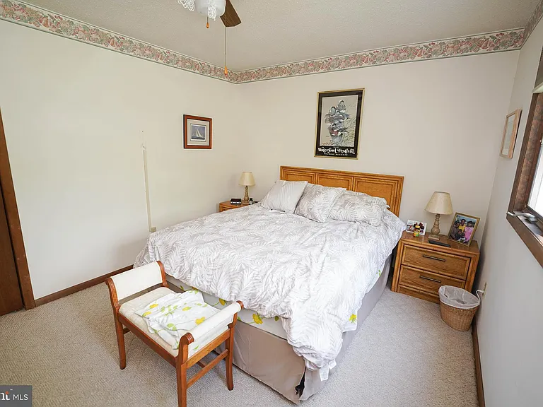 39028 Bayview W — Photo 45