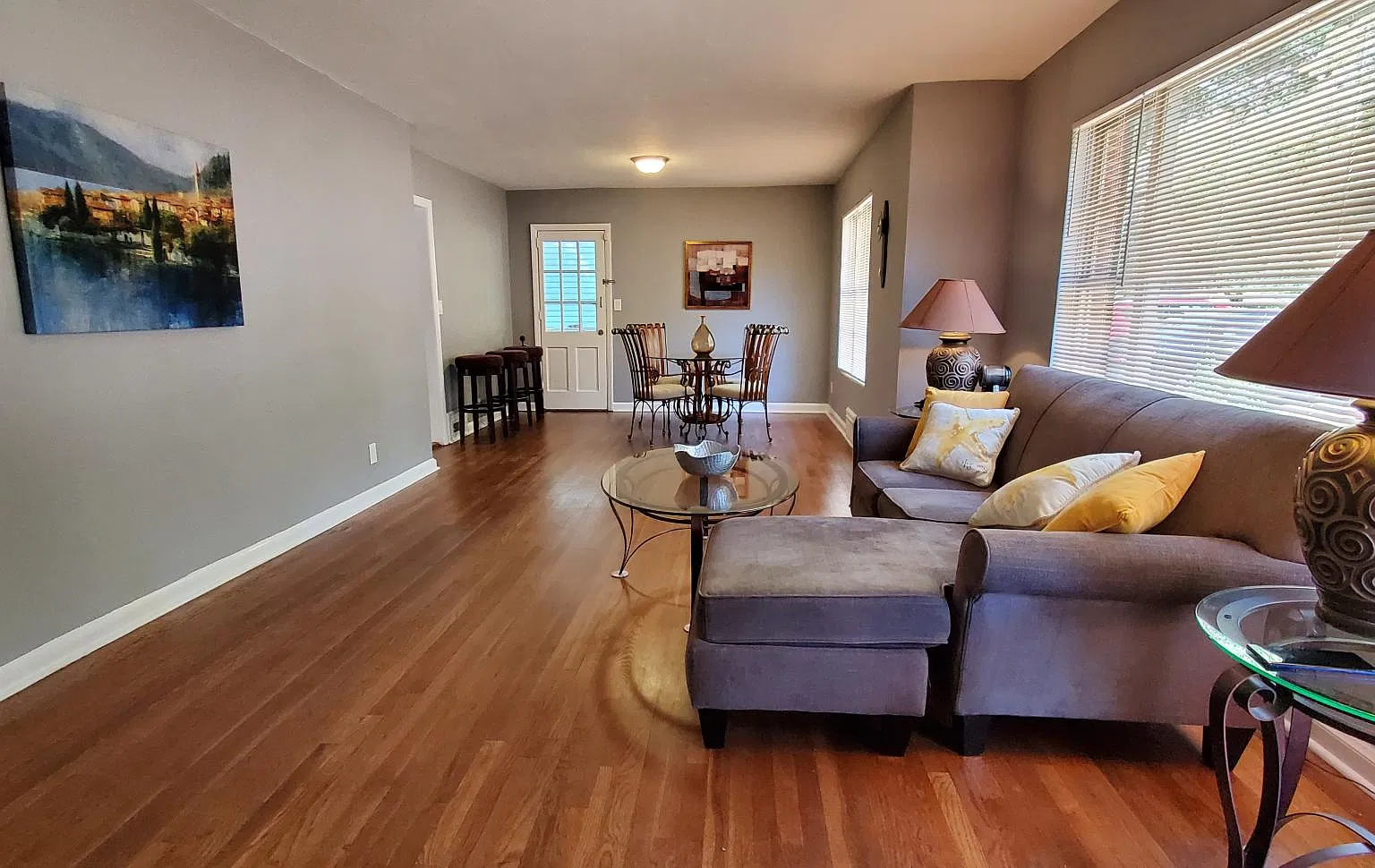 1842 Cummings Dr SW — Photo 1