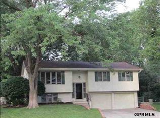 4849 S 92nd Ave, Omaha, NE 68127