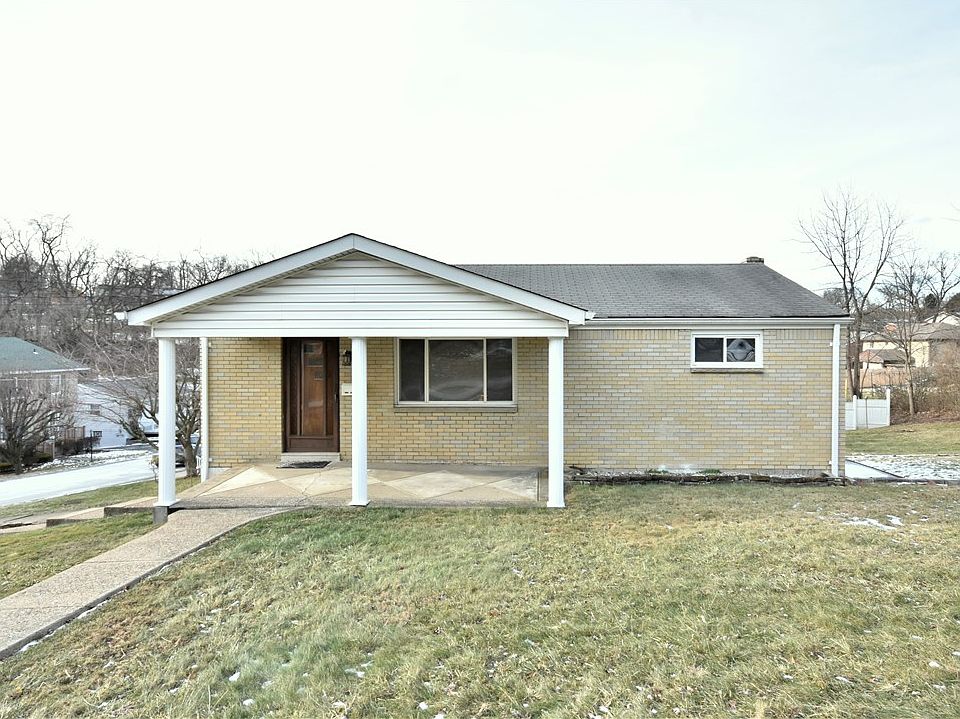 1st image of 1549 Roosevelt Ave