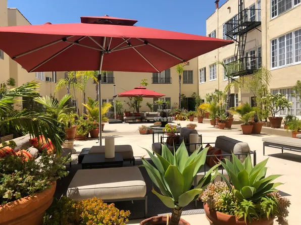 1345 N Hayworth Ave APT 215, West Hollywood, CA 90046