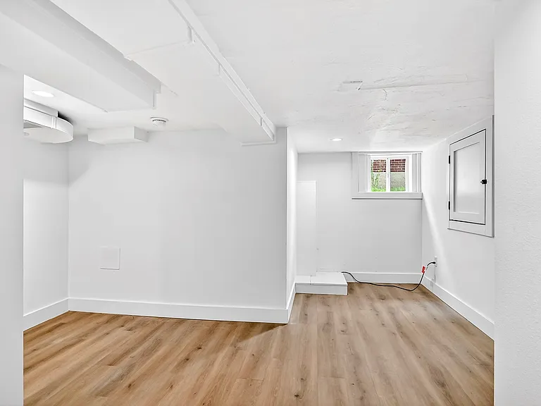 620 S Weller Ave — Photo 28