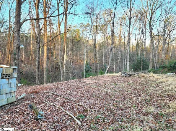 127 Casey Dr, Pickens, SC 29671