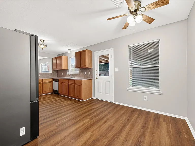 4115 Sand Ripple Ln — Photo 28