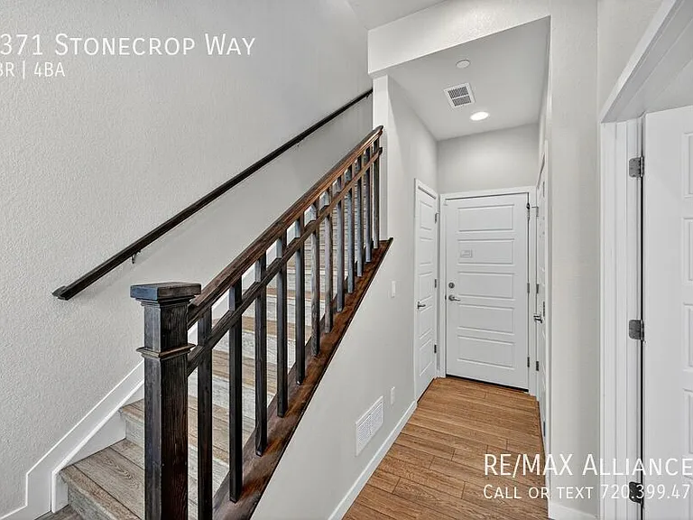2371 Stonecrop Way — Photo 2
