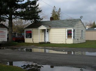 615 W Saar St, Kent, WA 98032