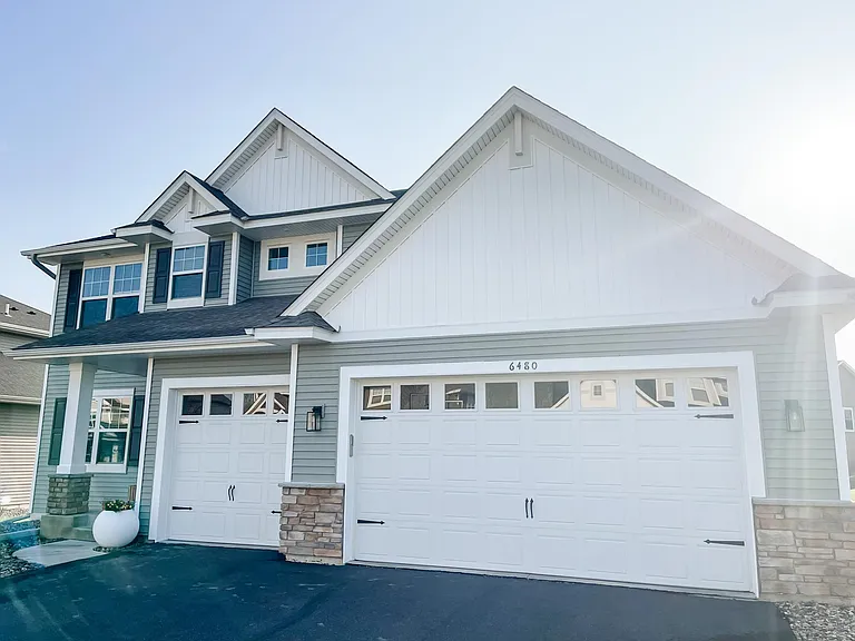 6480 Carriage Way — Photo 44