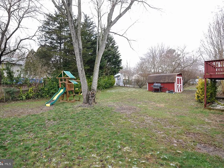 14006 Mapledale Ave — Photo 11