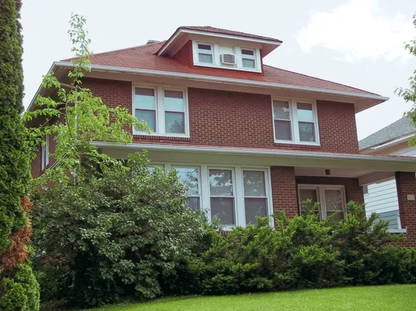 811 W Adams St, Macomb, IL 61455