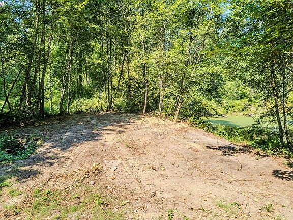 2nd image of 1 E Brightwood Loop Rd