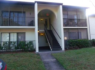 2642 Pine Ridge Way S APT D1, Palm Harbor, FL 34684