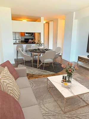 Rented by AIB Management Corp | media 6