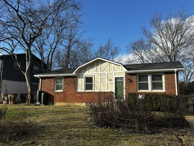 2156 W Richmond Hill Dr, Nashville, TN, 37207
