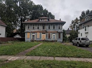 298 Selye Ter, Rochester, NY 14613