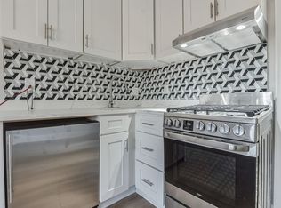 1010 P St NW #B, Washington, DC 20001