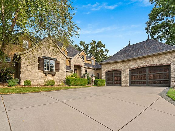 5th image of 6221 S Bluff Ridge Road
