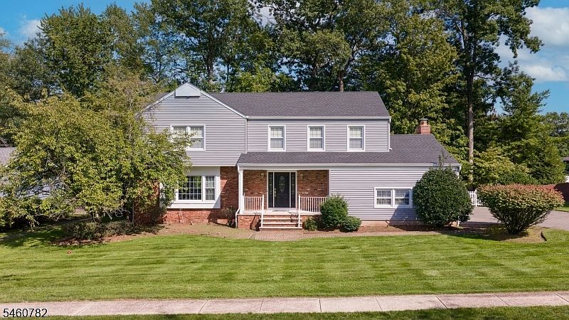 1st image of 15 Torbet Dr