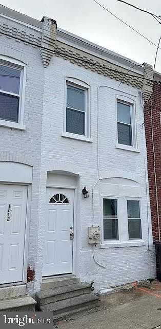 1st image of 1214 Pleasant St