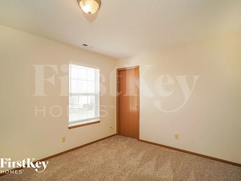 2891 Fieldstone Ct — Photo 15
