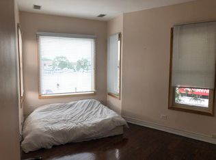 2329 W Belmont Ave #2W, Chicago, IL 60618