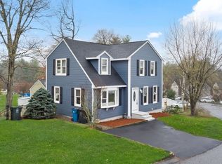736 Hypine Rd, Dracut, MA 01826