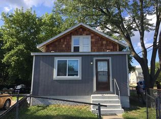126 Hudson Ave, Pontiac, MI 48342